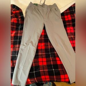 Men's  right of way  Row M Arise  Gray sharkskin pant SIZE LARGE NWT
